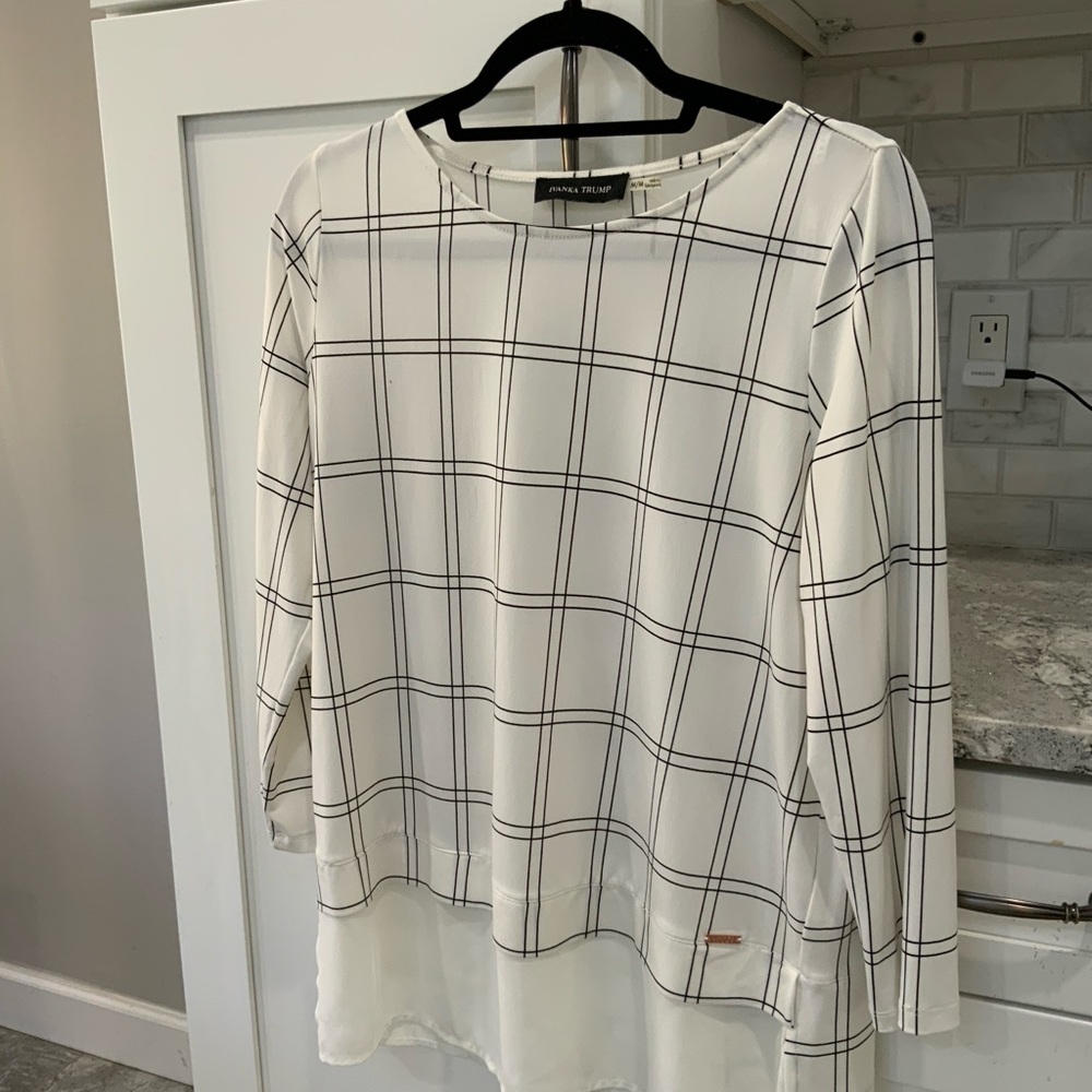 Women's White Plaid Top